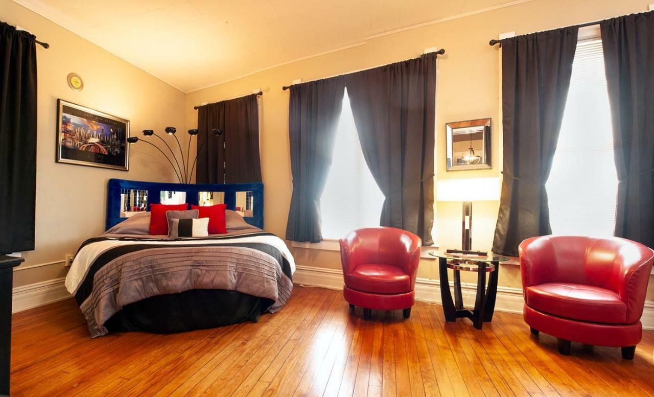 The Historic Wolf Hotel Ellinwood ภายนอก รูปภาพ